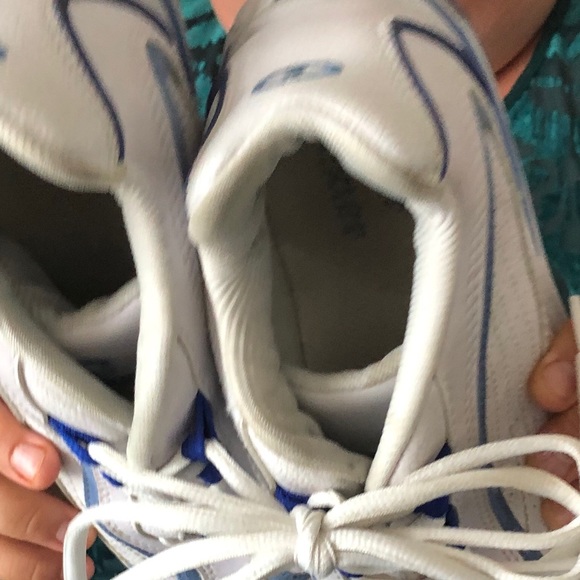 Bowling shoes - Picture 2 of 2